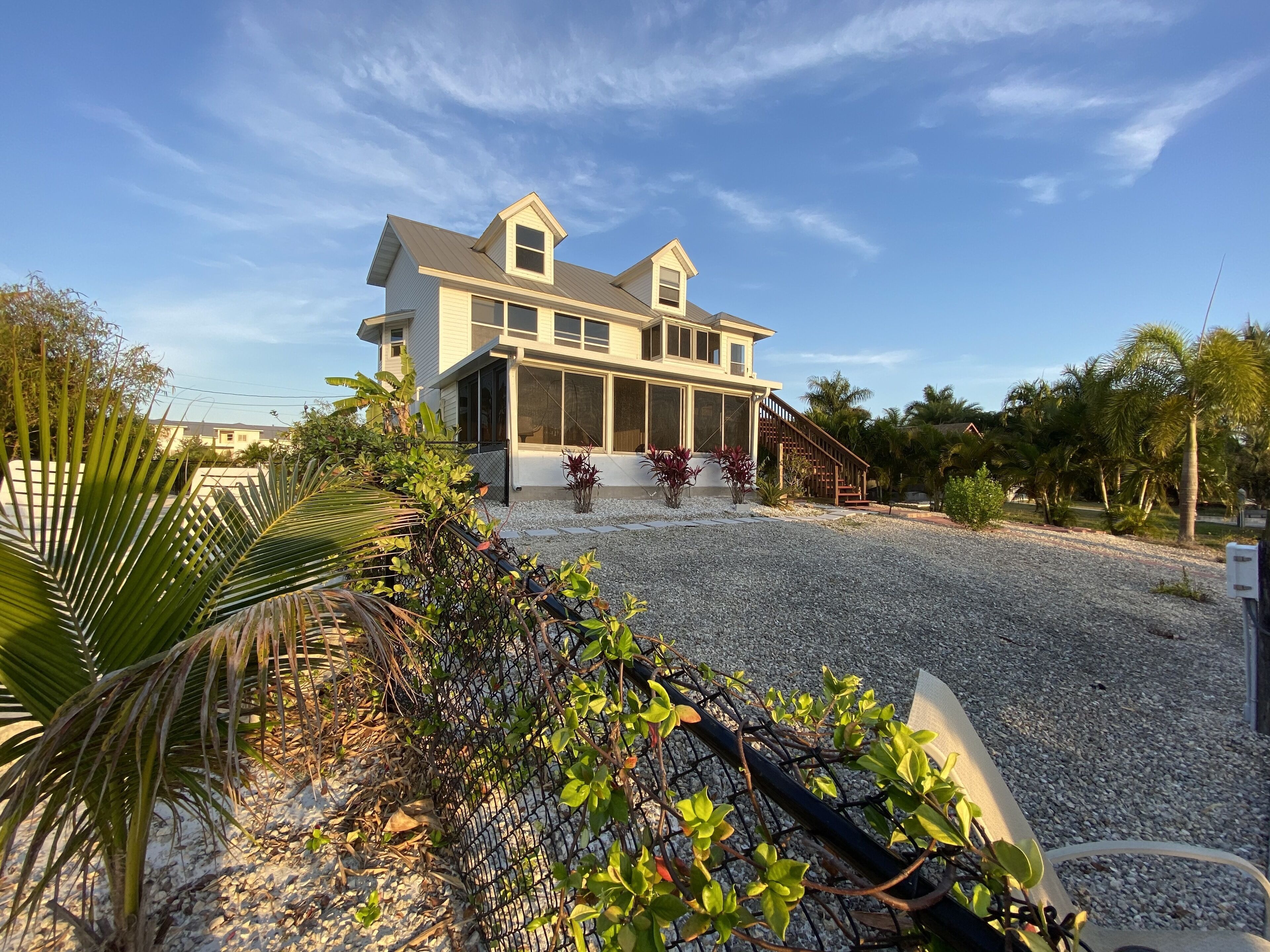 Gorgeous canal front home located on Pine Island w/boat lift