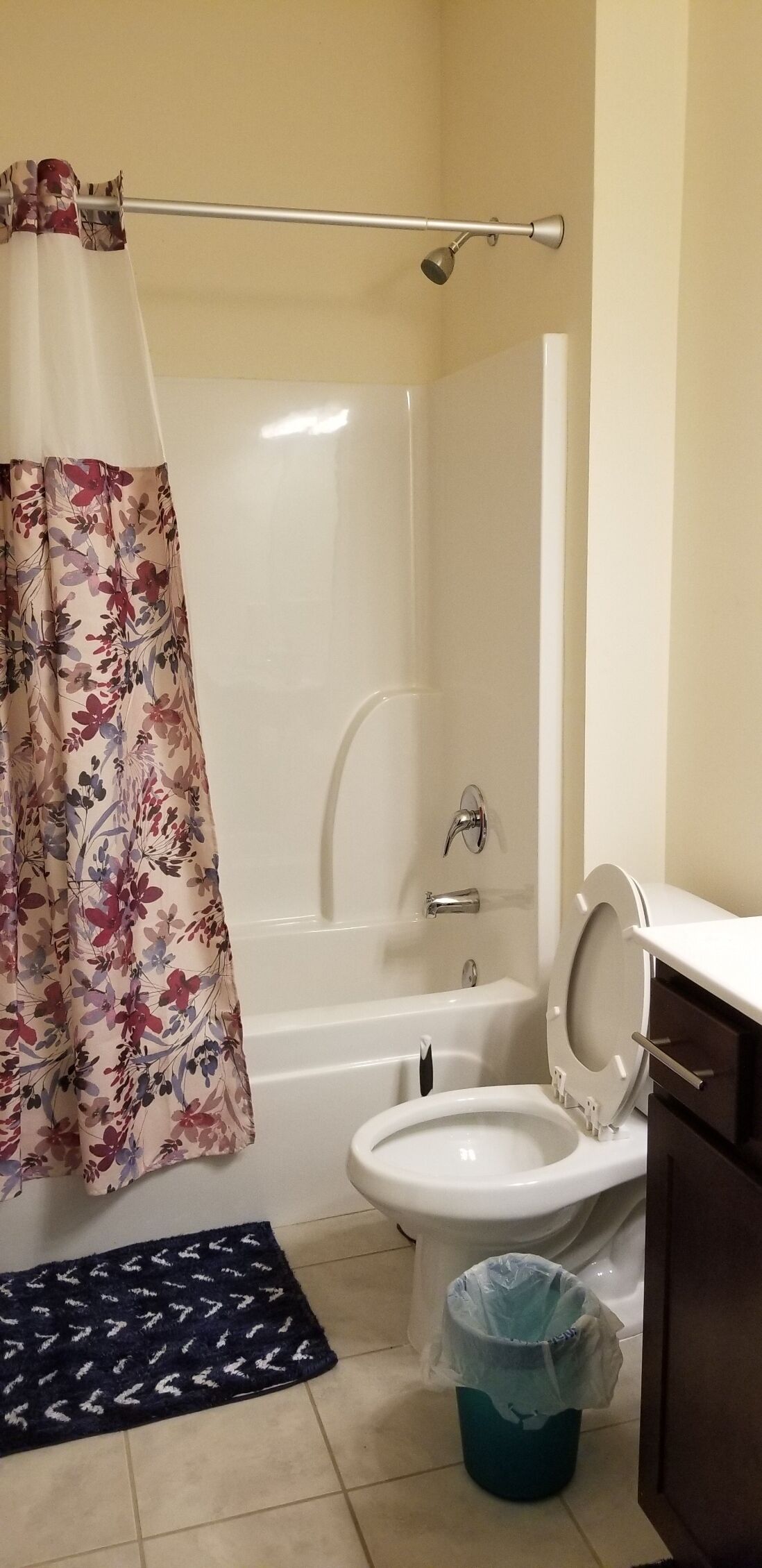 Comfortable rooms in a house- close to downtown Atlanta and hws (I-85 and I-285)