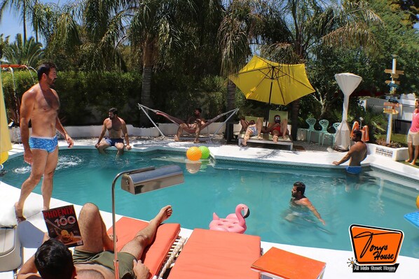 Beheizter Pool