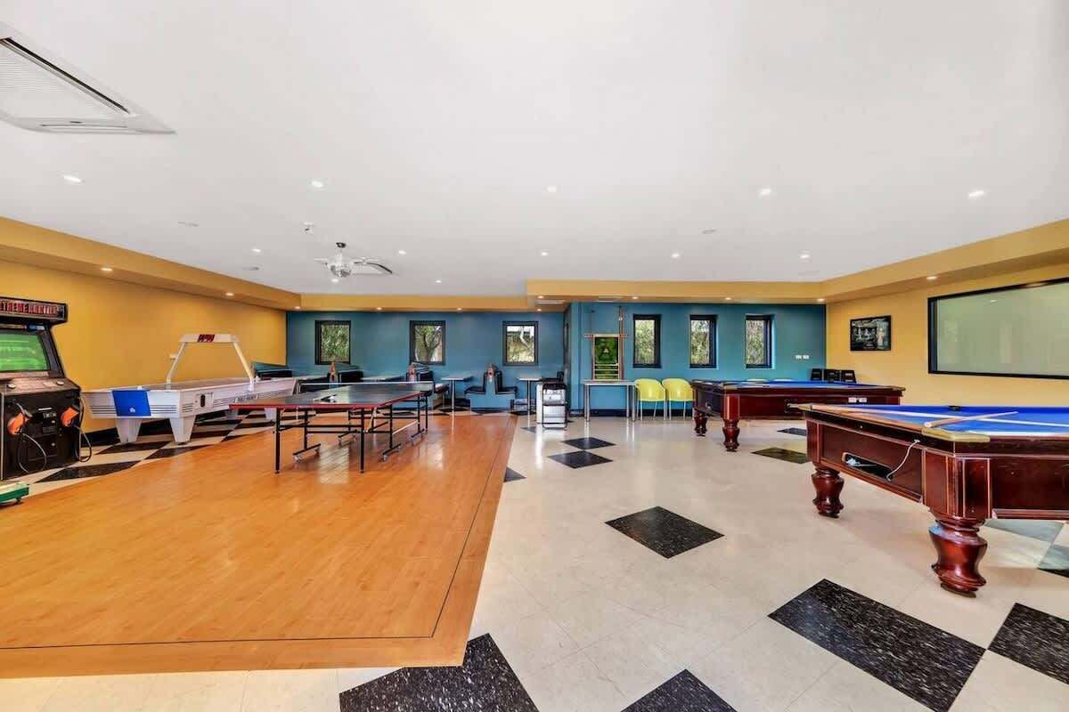 Game room