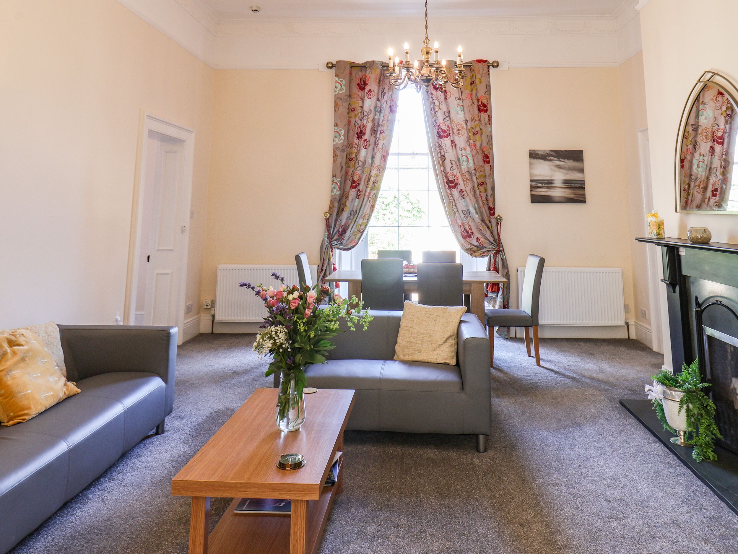 THE GARDEN HOUSE, family friendly, with a garden in Hutton Rudby