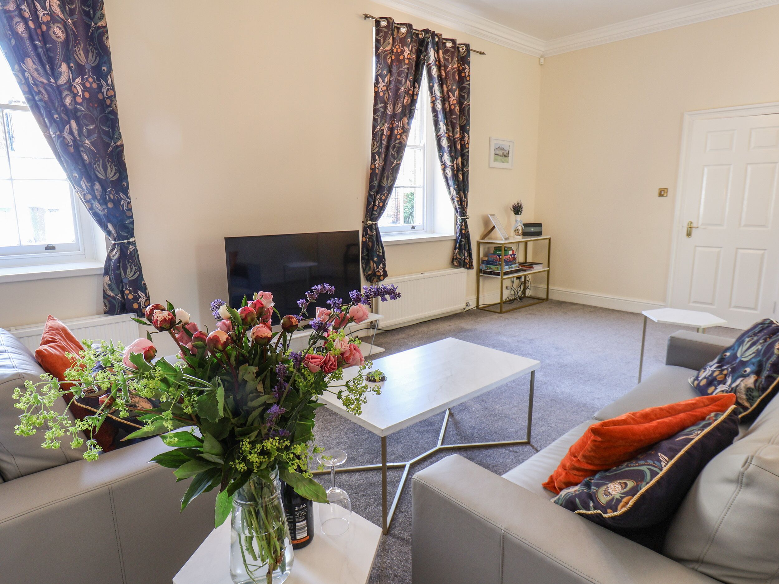 THE COTTAGE, family friendly in Hutton Rudby