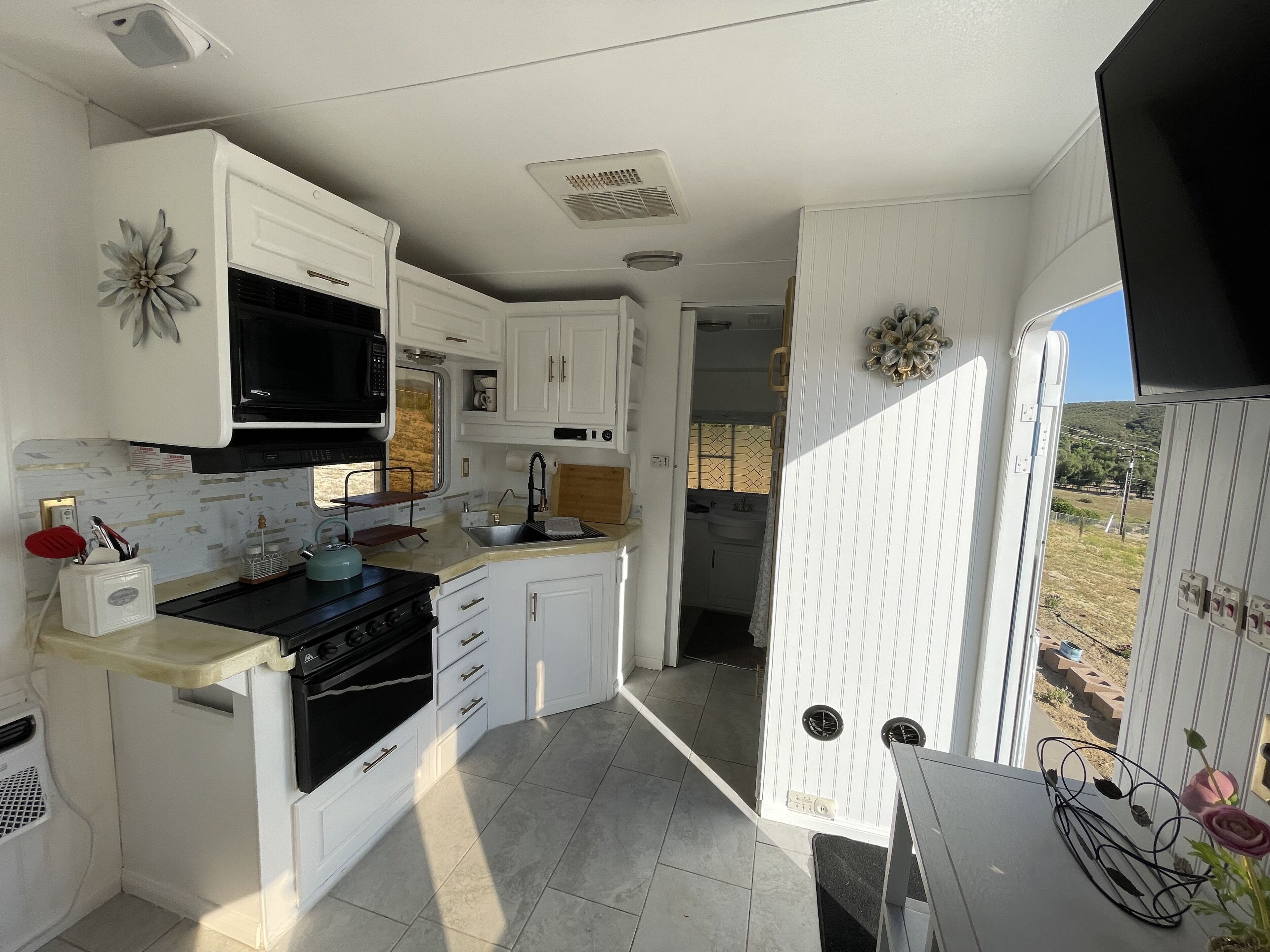 Charming retreat , pet friendly in the heart of wine country 