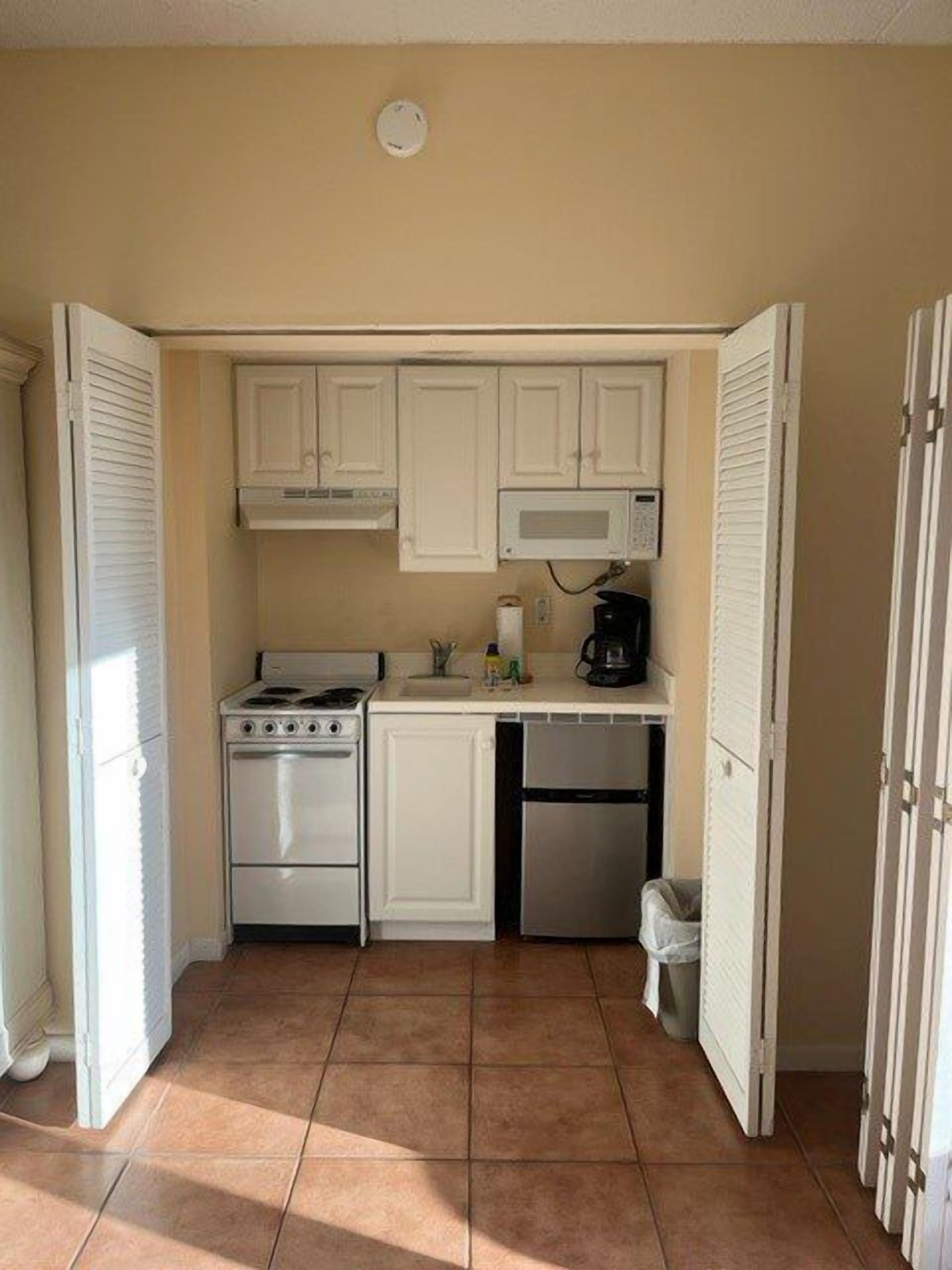 Ocean Front, Poolside Efficiency, 1 bed/1 bath, Omni Amelia Island Resort