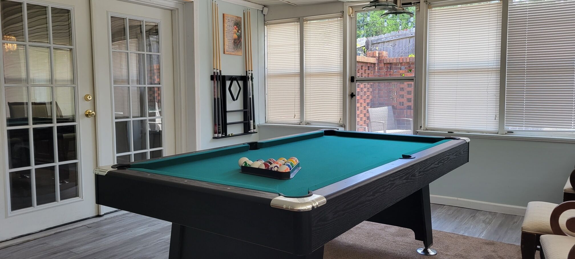 Room for everyone 5br/2.5 bath/Game room