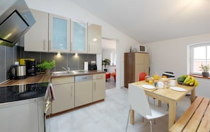 Fridge, microwave, oven, dishwasher