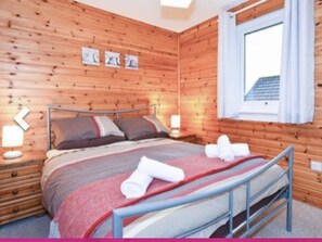 3 Schlafzimmer, Bügeleisen/Bügelbrett, kostenloses WLAN, Bettwäsche