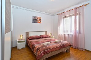 2 Schlafzimmer, Internetzugang