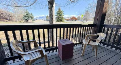 Mountain Chic Condo Near Grand Targhee and Driggs