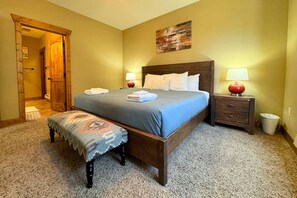 3 dormitorios, tabla de planchar con plancha, wifi gratis y ropa de cama
