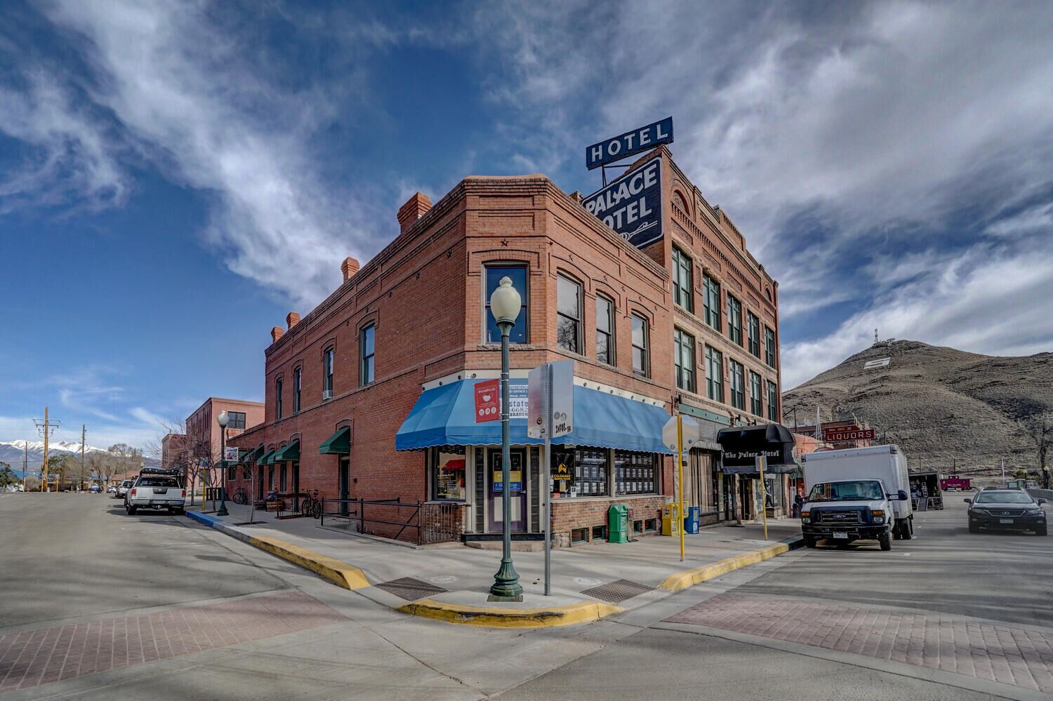 Corner Condo- the Perfect Location for Your Salida Getaway!