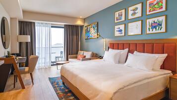 DELUXE ROOM SEA VIEW | Literie de qualité, articles de minibar gratuits, coffre-fort, bureau