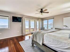 7 Schlafzimmer, Schreibtisch, Bügeleisen/Bügelbrett, kostenloses WLAN