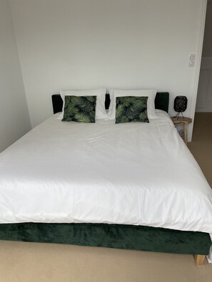 6 chambres, fer et planche Ă repasser, lit parapluie, Wi-Fi gratuit
