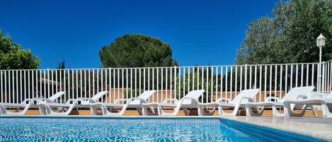 Alberca al aire libre