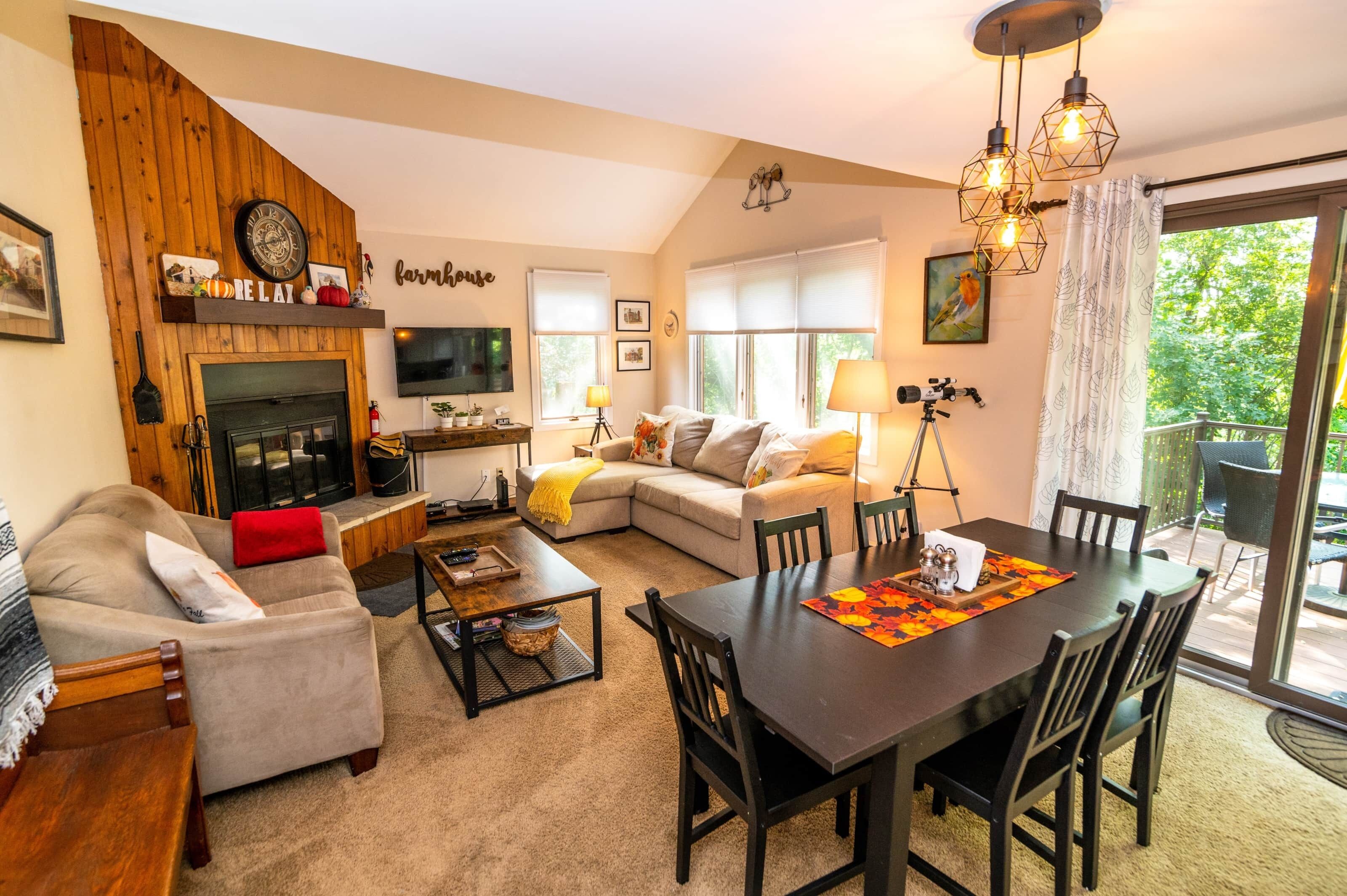 Movie & Game Rm, AWESOME Location Near Resort and Owners' Club! Easy Stargazing!