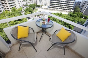 Outdoor dining - POSEIDON 2 (Limassol)