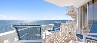 Direct Beachfront Condo with Amazing Panoramic Ocean Front Views (11th floor)