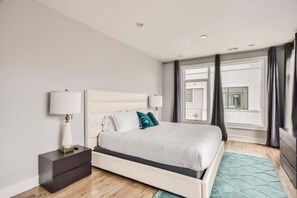 4 bedrooms, iron/ironing board, free WiFi, bed sheets