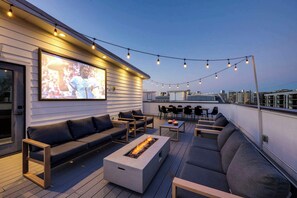 Property grounds - Luxury Gulch Condo • Rooftop & City Views Walkable (Nashville)