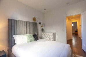 3 habitaciones, wifi gratis y ropa de cama