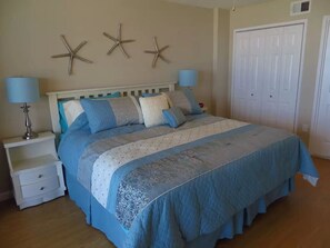 2 bedrooms, iron/ironing board, free WiFi
