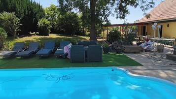 Piscine extérieure