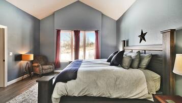 7 chambres, bureau, fer et planche Ă repasser, lit parapluie