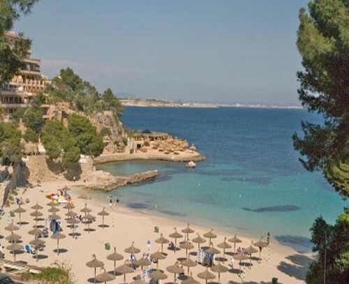 Apartamento-casa de Diseño con Entrada Privada y Pequeña Piscina