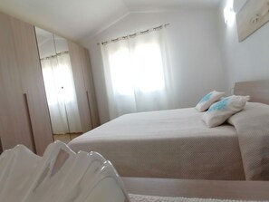 2 bedrooms, iron/ironing board, travel crib, WiFi
