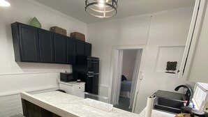 Unclassified image, 5 of 8, button - Luxury & Historic French Quarter Gem (New Orleans)