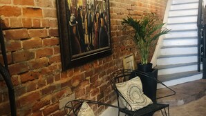 Unclassified image, 4 of 8, button - Luxury & Historic French Quarter Gem (New Orleans)