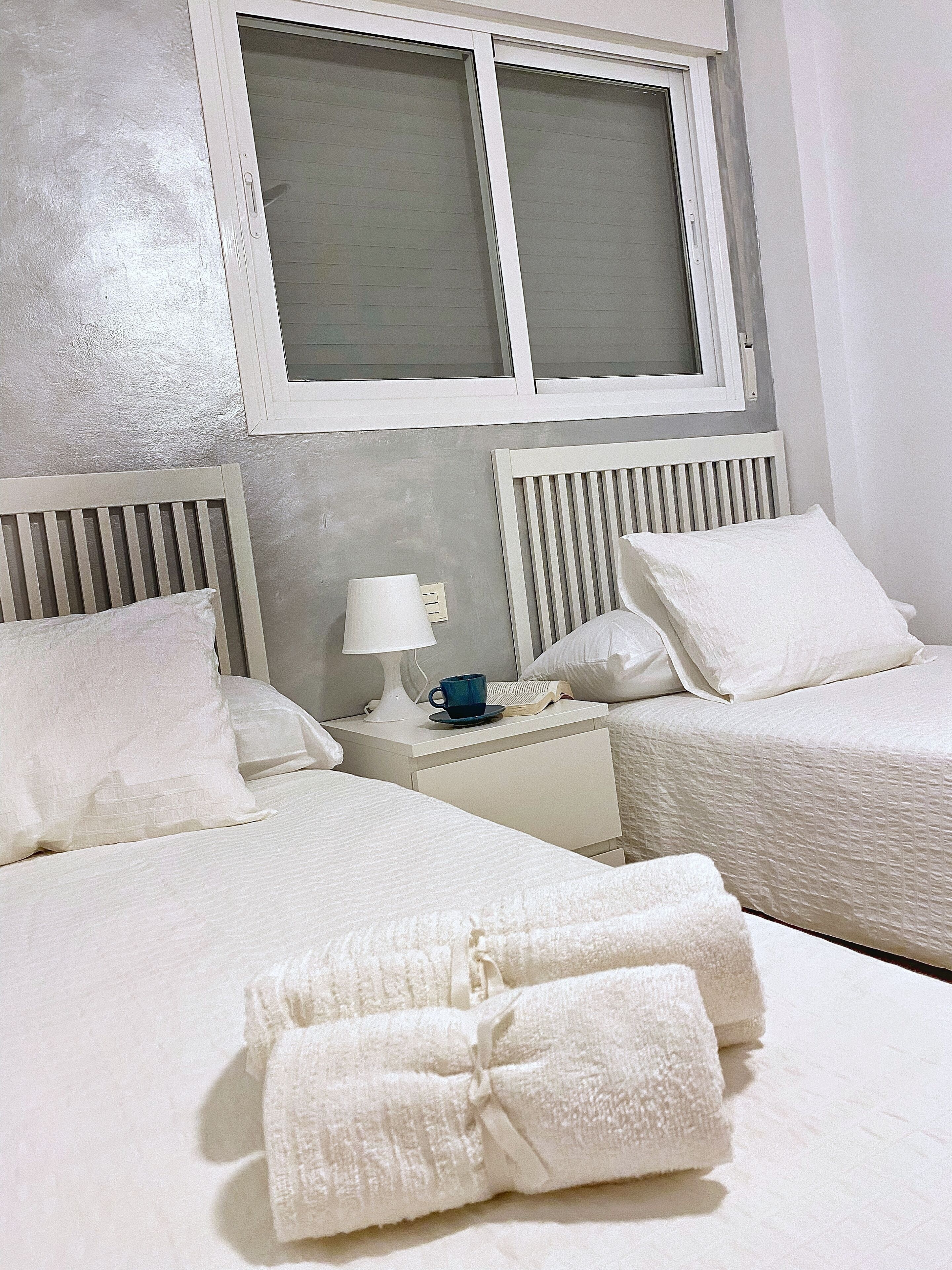 2 多间卧室、熨斗/熨衣板、免费 WiFi、床单