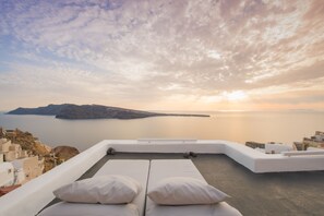 Panoramic Villa | Terrace/patio - Sophia Privilege (Santorini)