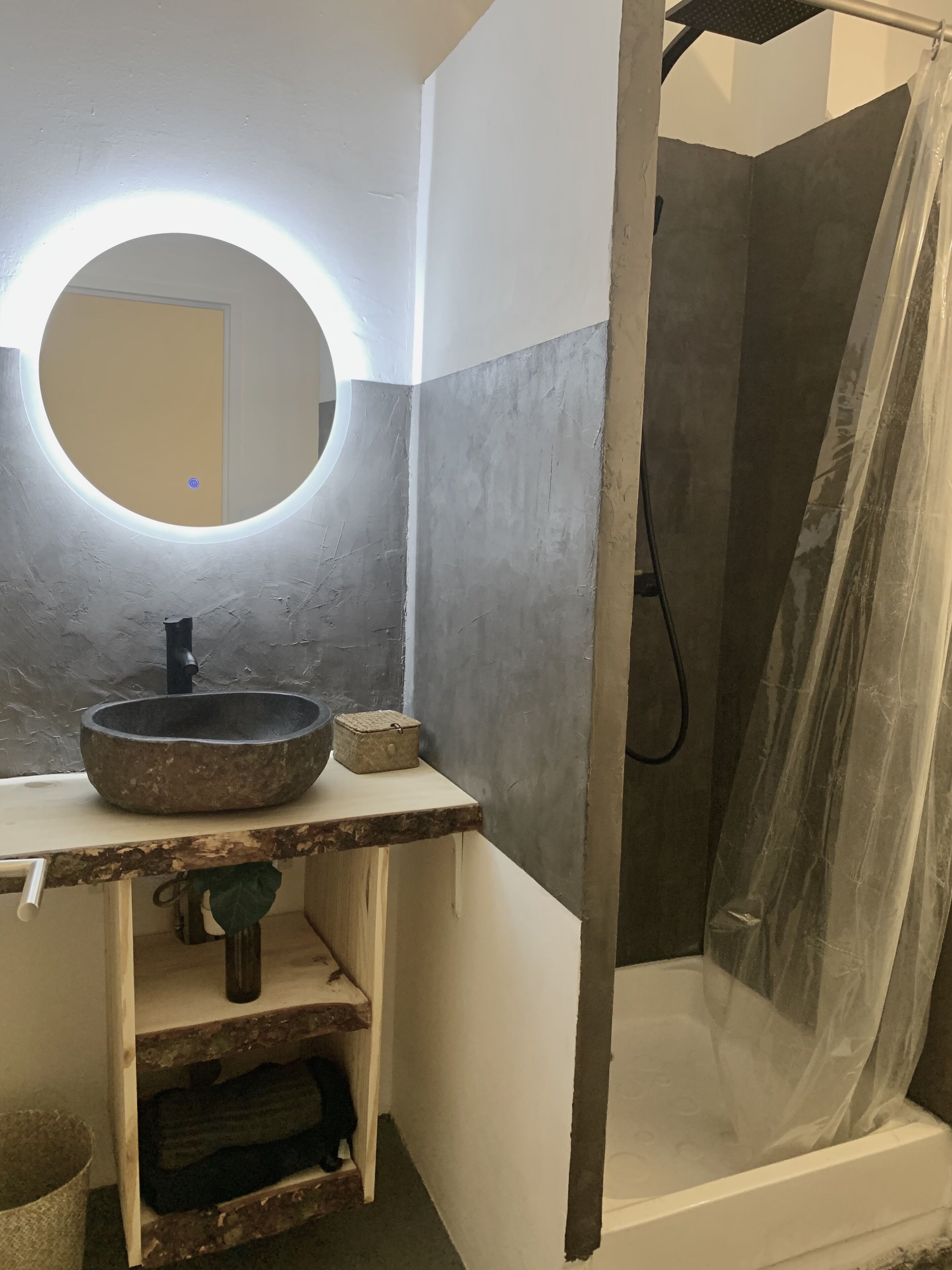 « THE Nest » Super Cool and Cozy Place in Town