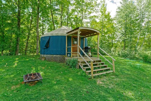 Cosy Pet-Friendly Yurt for 6