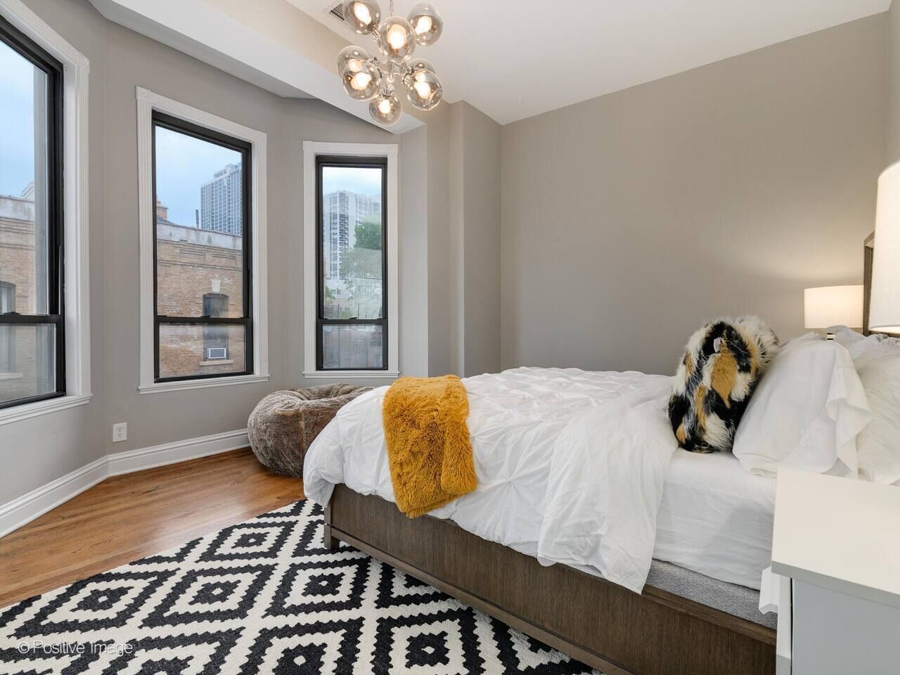 4 bedrooms, iron/ironing board, travel crib, free WiFi