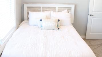 3 bedrooms, iron/ironing board, free WiFi, bed sheets