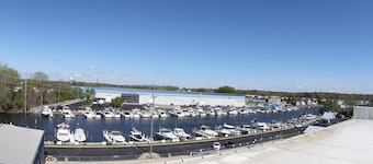 Beach Condo downtown St. Joseph Waterfront District. Five Stars!!