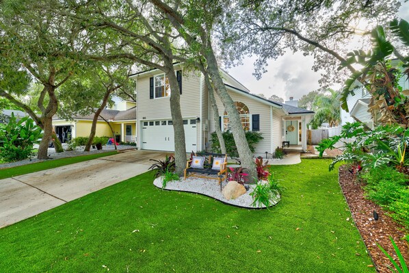 Exterior - Spanish Modern Family Beach Retreat w/ Heated Pool (Jacksonville Beach)