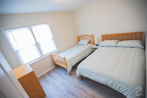 2 bedrooms, free WiFi, bed sheets