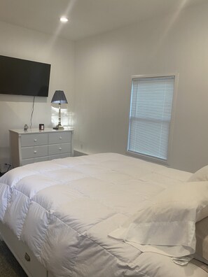 3 bedrooms, iron/ironing board, free WiFi