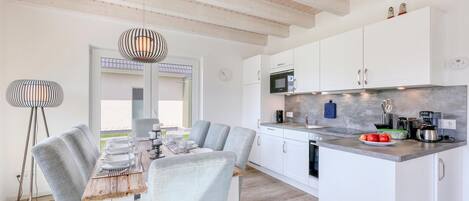 冰箱、炉灶、洗碗机、茶具/咖啡用具