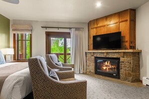 TV, fireplace, DVD player