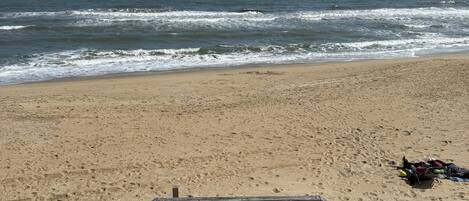 Plage à proximité, chaise longue