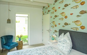 3 bedrooms, free WiFi, bed sheets