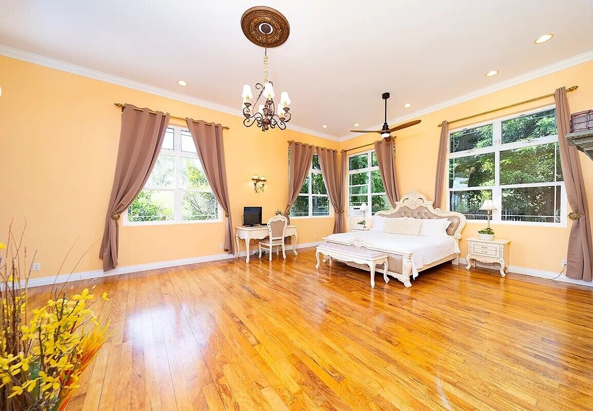 4 habitaciones, escritorio, wifi y acceso para silla de ruedas 