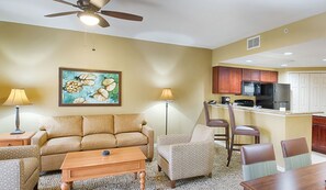 Téléviseur connecté, jeux vidéo, lecteur de DVD, table de baby-foot