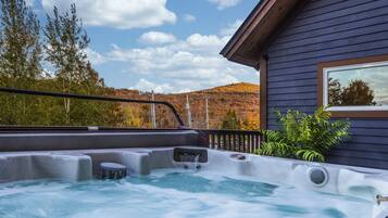 Bañera de hidromasaje exterior