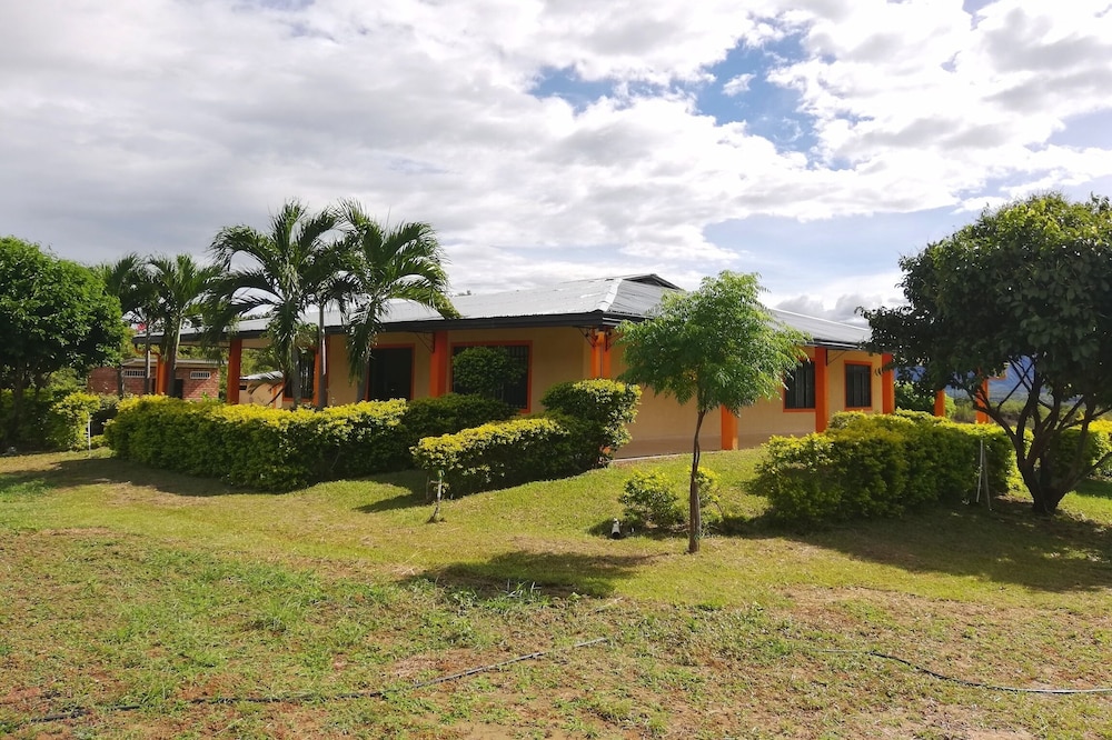 Casa Campestre - Campos de Bethel